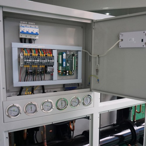 危害冷水機(jī)工作壓力過(guò)高的幾類(lèi)緣故