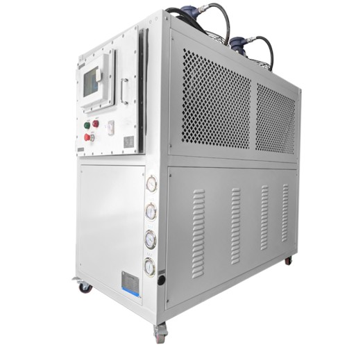 低溫冷水機組的特點